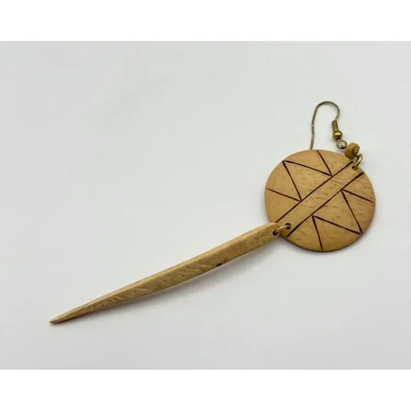 Vintage Handcrafted Wood Dangle Earrings Tribal Inspired Lightweight Nature - Picture 4 of 6